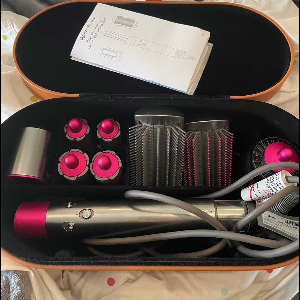 AUTHENTIC DYSON AIR WRAP